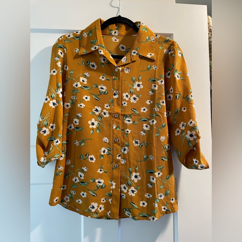Small Floral Blouse
